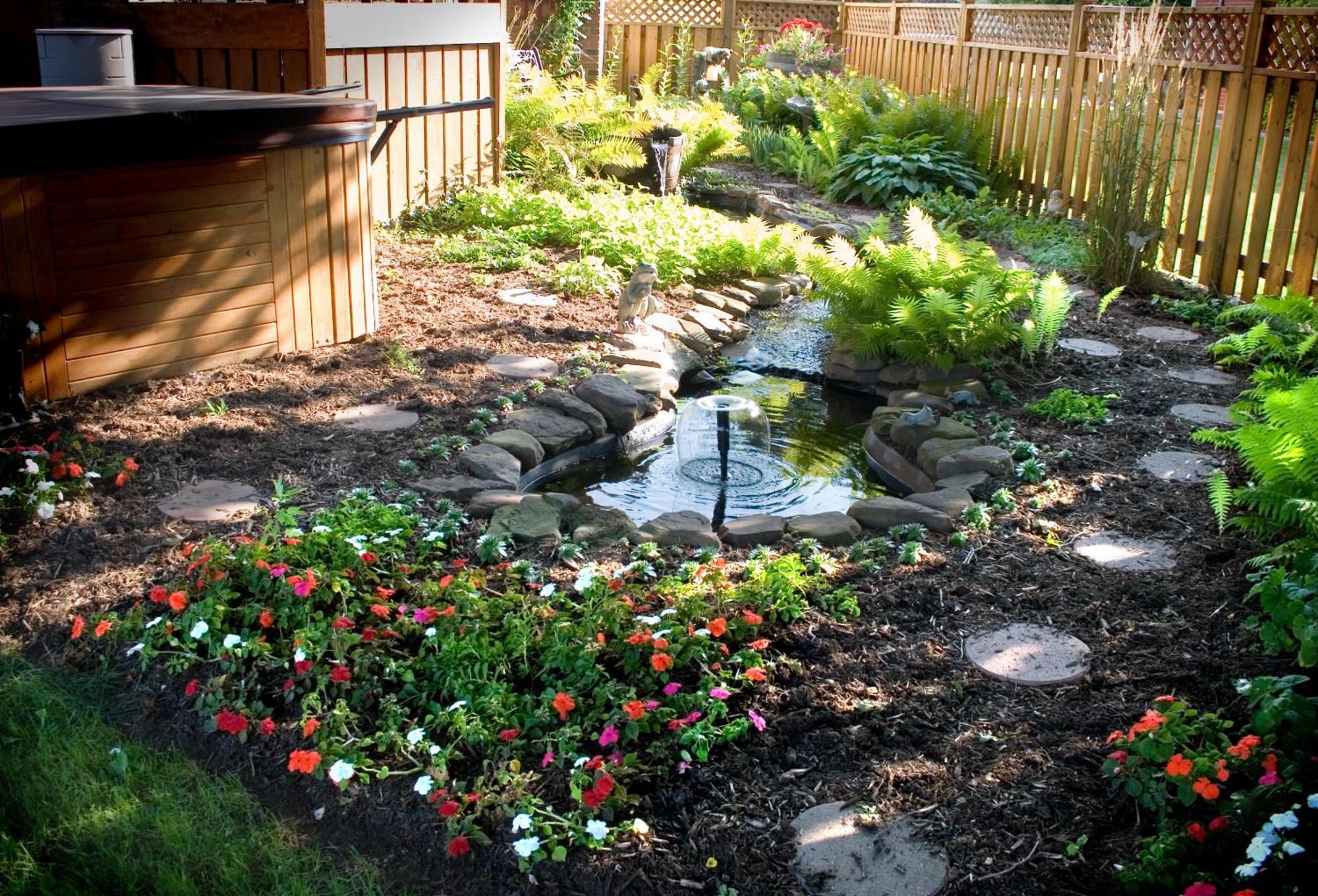 A Li'L Bit Of Eden Bed & Breakfast Niagara-on-the-Lake ภายนอก รูปภาพ